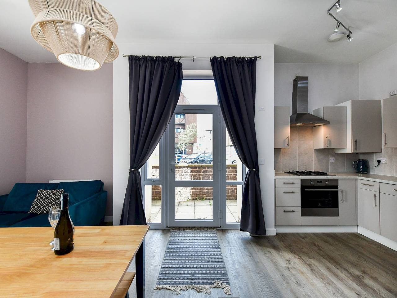 Entire apartment, Pass the Keys | Modern 1-Bed w/Free Parking+Peaceful Cardiff Stay in Cardiff, Cardiff region