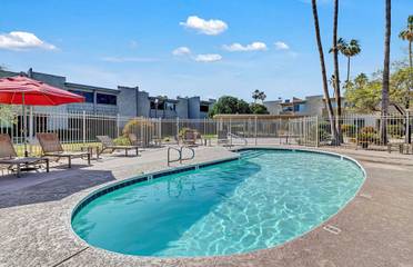 Vacation Rental for 4 Guests in Camelback Mountain, Scottsdale, Picture 3