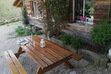 Gîte pour 4 personnes, avec vue et jardin à Saint-Julien-Boutières