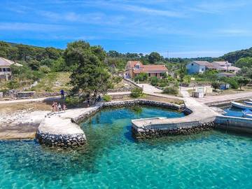 Ferienhaus für 5 Personen, mit Garten, kinderfreundlich in Kroatien