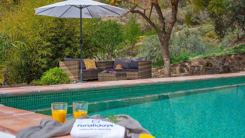 Casa rural para 6 personas, con piscina y balcón/terraza en Vélez-Málaga - 2