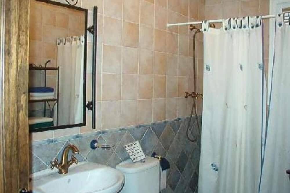 Mamuyo's Shed in Montefrío, Granada Province