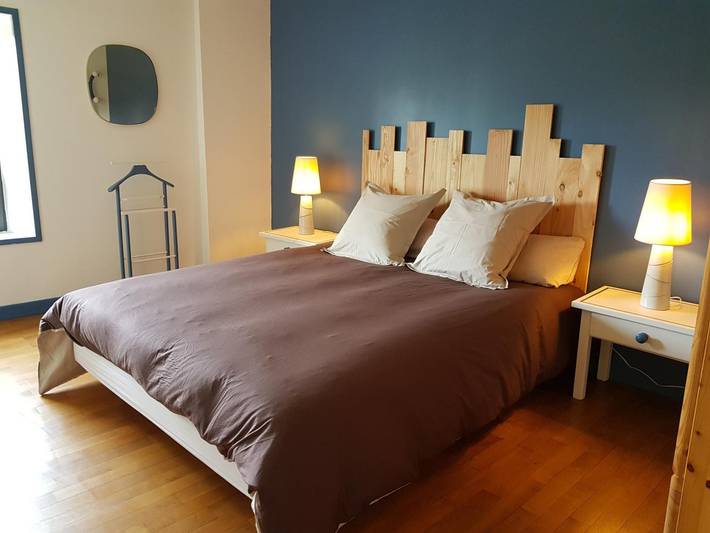Gîte pour 6 personnes, avec jardin, animaux acceptés à Laprugne
