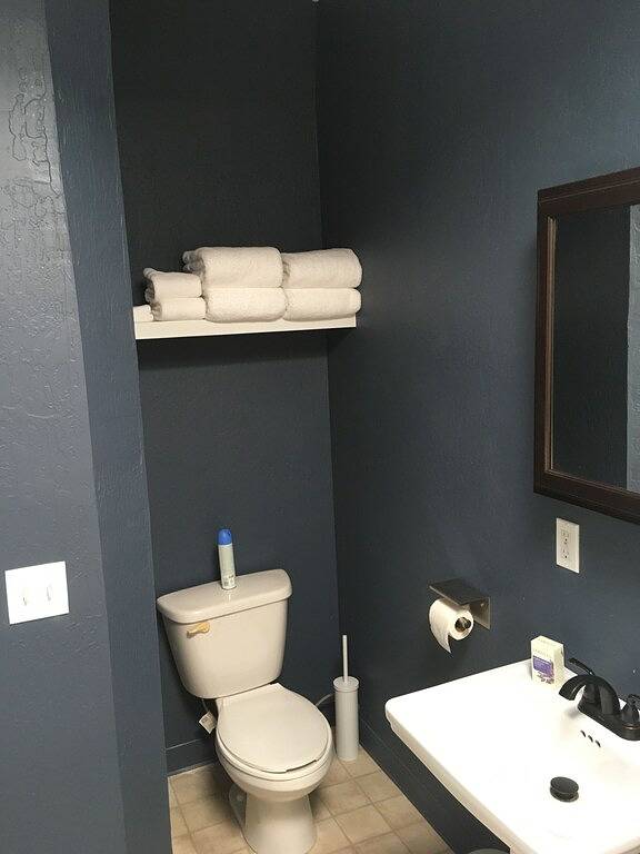 Charming Mid-Century Bungalow in the Heart of Old Petaluma in Petaluma, California North Coast