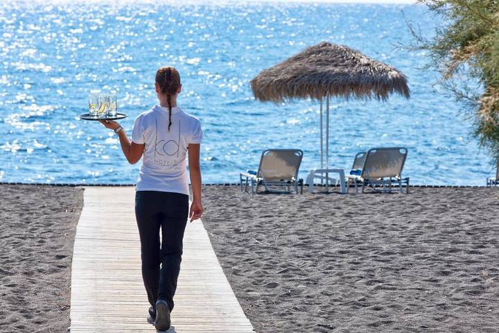 Hôtel pour 3 personnes, avec piscine et jardin dans Perivolos - 3