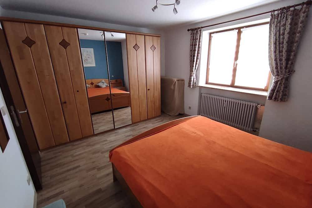 Ganze Wohnung, Ferienwohnung, Hallenbad und Sauna, Wlan, Südbalkon in ruhiger Lage in Wilhams, Missen-Wilhams