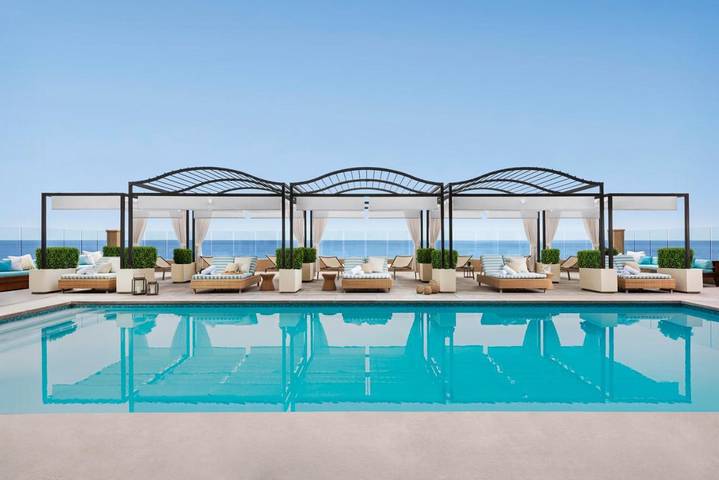 Resort para 2 personas, con sauna y piscina además de jacuzzi y balcón - 1