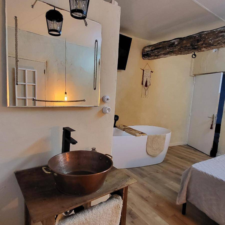 Chambre d'hôtes Gard in Meynes, Région de Nîmes