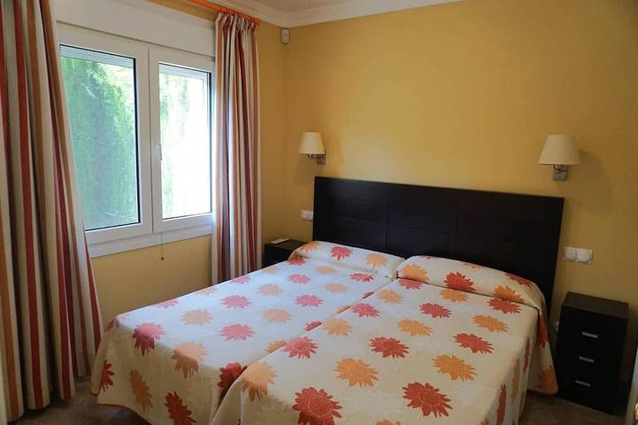 Chalet für 5 Personen, mit Garten in Oliva - 2