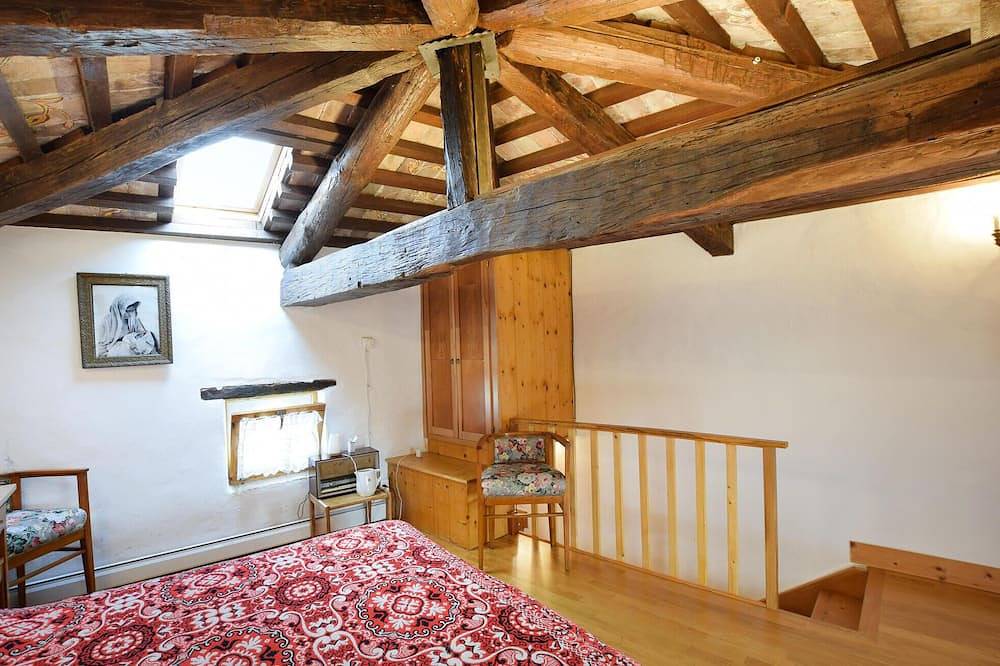 Awesome home in Premariacco with Wifi in Premariacco, Udine Province