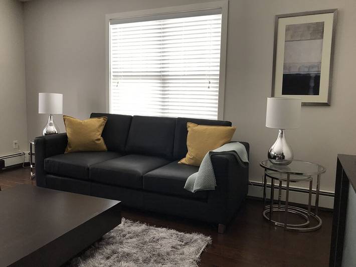 Vacation rental for 4 people, with pool and balcony in Saskatoon