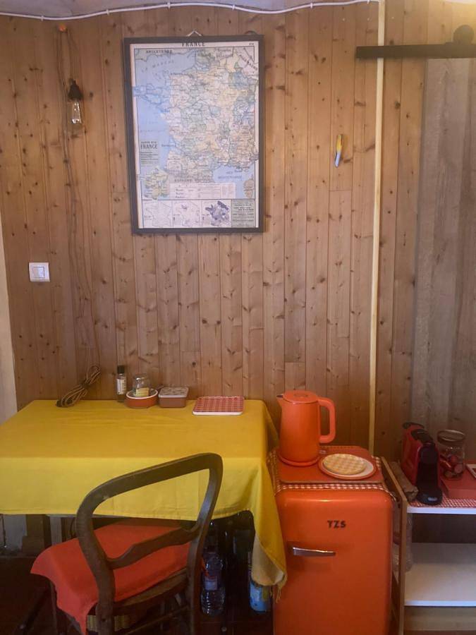 Appartement entier, One-Bedroom Apartment in La Turbie, Côte méditerranéenne (France)