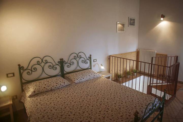 Hütte für 2 Personen, mit Garten und Terrasse am Gardasee - 4