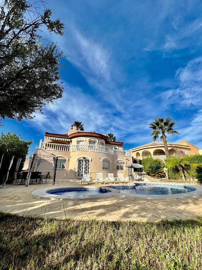 Casa rural para 11 personas, con jardín además de piscina y vistas en Rojales - 3