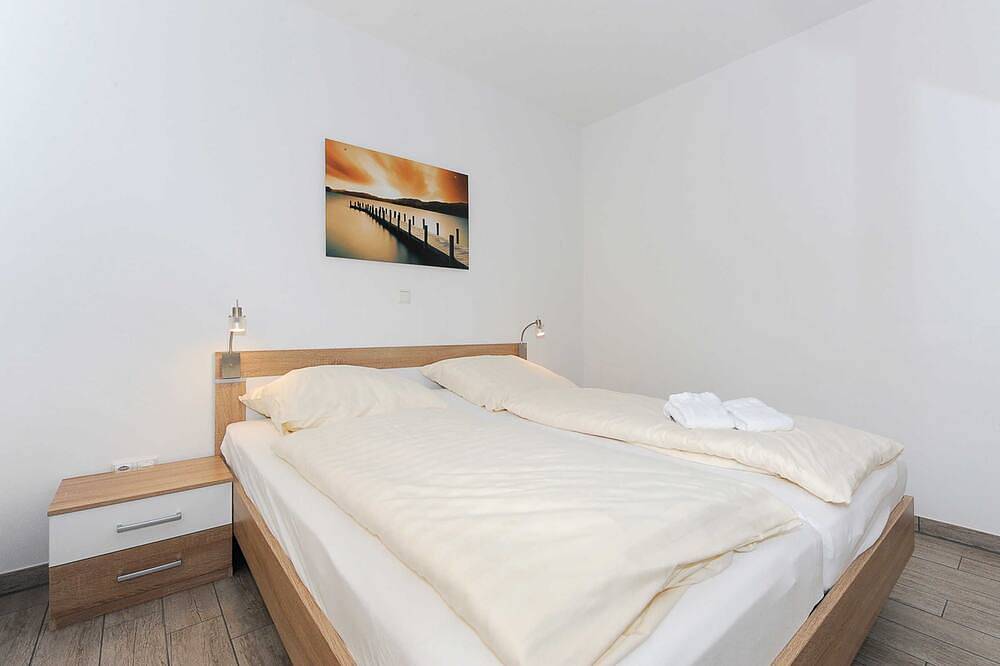 Ganze Wohnung, Ferienwohnung Deichjuwel - Ferienwohnungen Am Kajedeich in Bensersiel, Esens