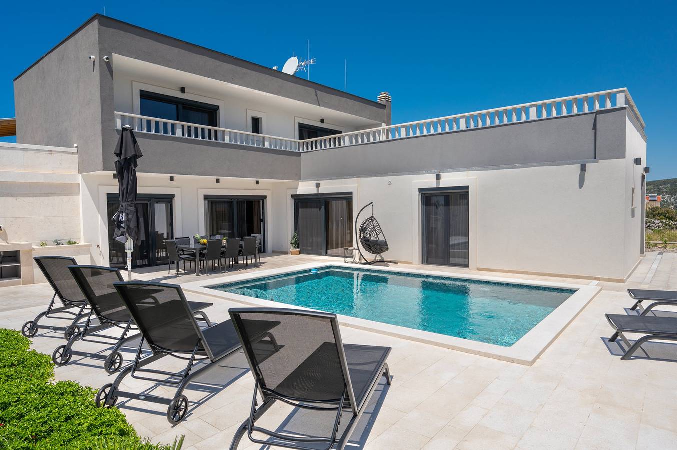 Luxury Villa Bonaza with Pool in Sevid, Split-Dalmatie