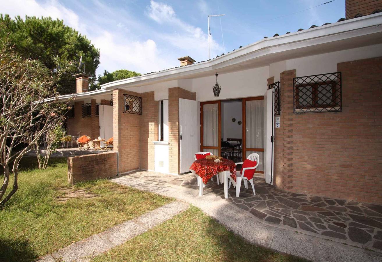 Appartement de vacances entier, Appartement de vacances avec jardin et air conditionné  in Lignano Pineta, Lignano Sabbiadoro