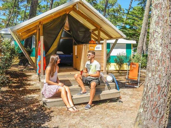 Camping para 2 personas, con sauna y piscina para niños - 1