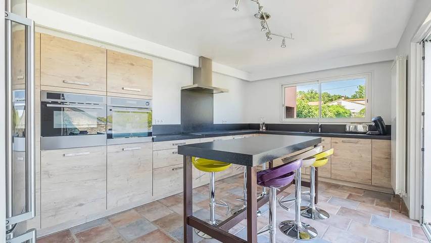 Location de vacances pour 8 personnes, avec terrasse et piscine à Saint-Denis (Aude) - 4