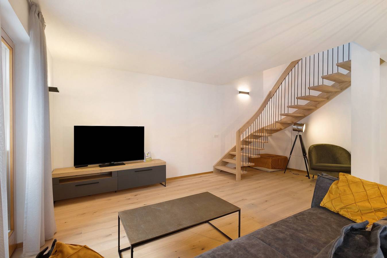 Apartamento entero, Apartamento 'Maria' con terraza privada y Wi-Fi in San Vigilio di Marebbe, Marebbe
