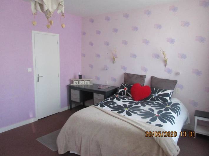 Gîte pour 3 personnes, avec vue et jardin à Saint-Julien-Puy-Lavèze - 4