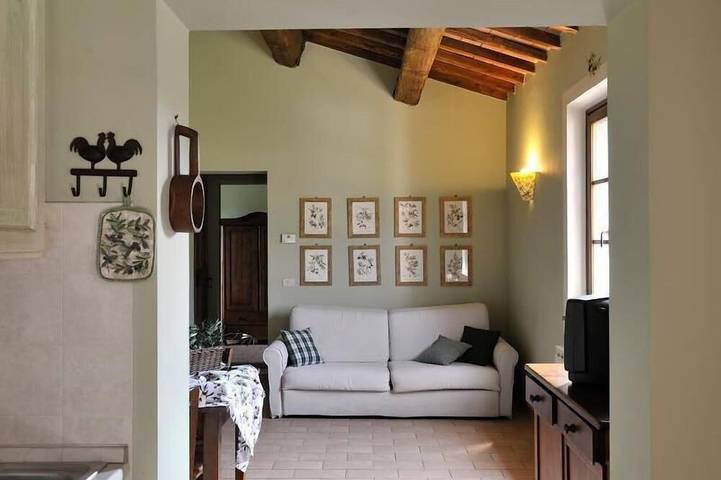 Casa \"Olivo\" en el campo con piscina. Relax, ciudades, parques nacionales, eventos. in Corciano, Provincia de Perugia