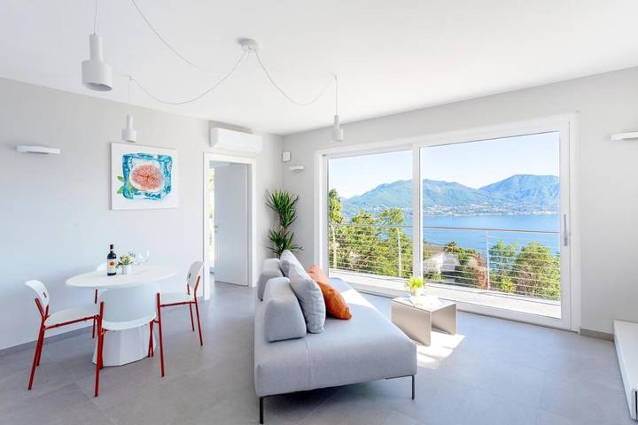 Ferienhaus für 2 Personen, mit Seeblick und Ausblick sowie Garten am Lago Maggiore - 2