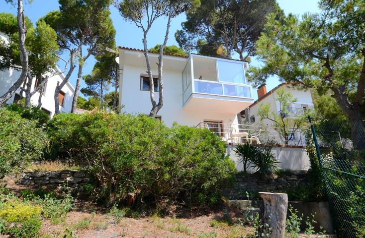 Apartamento para 4 personas, con Terraza y Jardín en Rocamaura