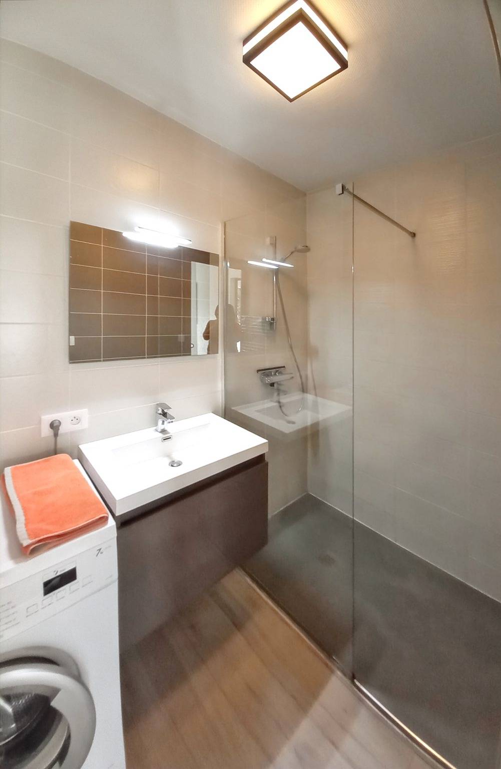 Ganze Wohnung, Charmante Wohnung in Chambéry 35 qm + privater Balkon in Chambéry, Chambéry und Umgebung