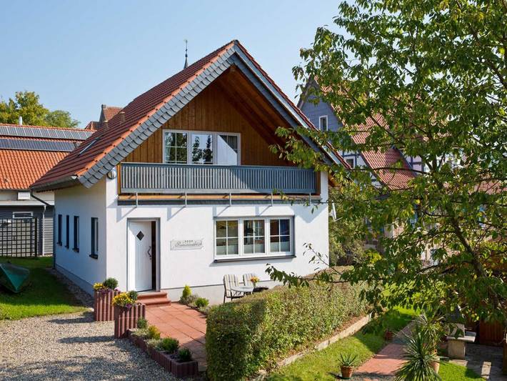 Ferienhaus für 6 Personen, mit Sauna und Ausblick sowie Seeblick und Garten am Edersee - 3