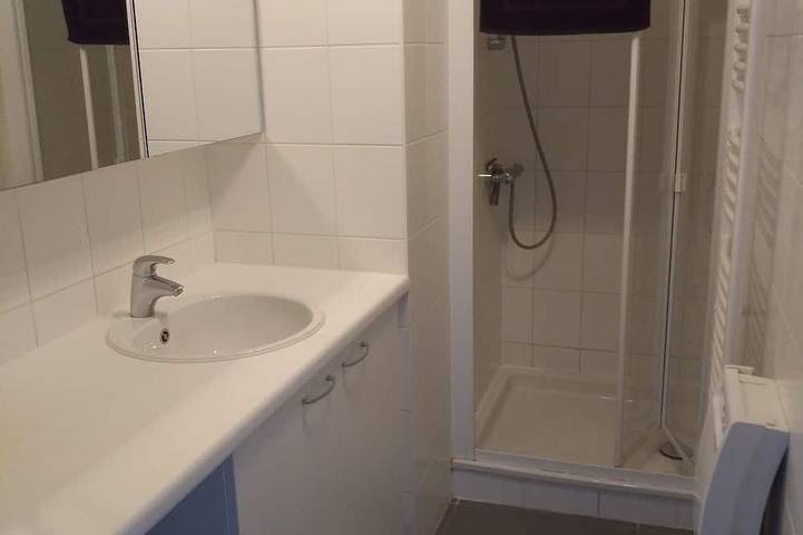 Apartamento entero, Apartamento con vistas al mar para 4 personas. WIFI gratuito y estacionamiento privado in Wimereux, Boulogne-sur-Mer region