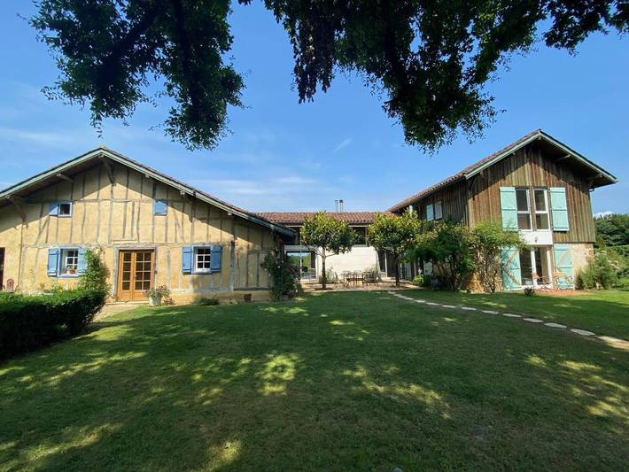 Gîte pour 6 personnes, avec jardin et vue dans Sainte-Christie-d'Armagnac - 2