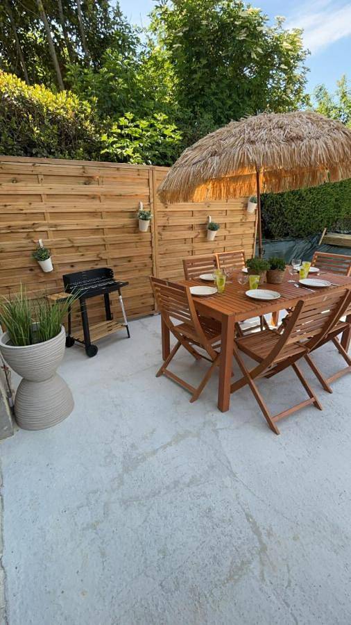 Location de vacances pour 5 personnes, avec jardin et terrasse à Commes - 3