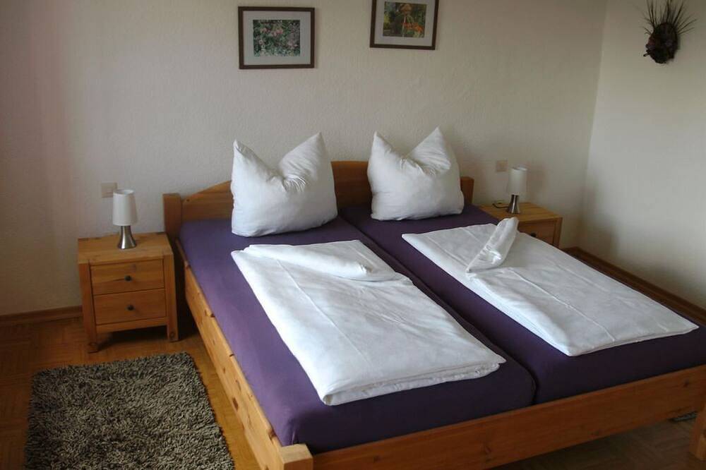Sunshine House - cottage zonneschijn met 4 bedden in Bleckhausen, Vulkaan-Eifel