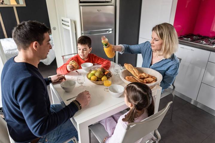 Location de vacances pour 6 personnes, avec vue ainsi que vue sur le lac et jardin, animaux acceptés dans Lac de la Moselotte - 3