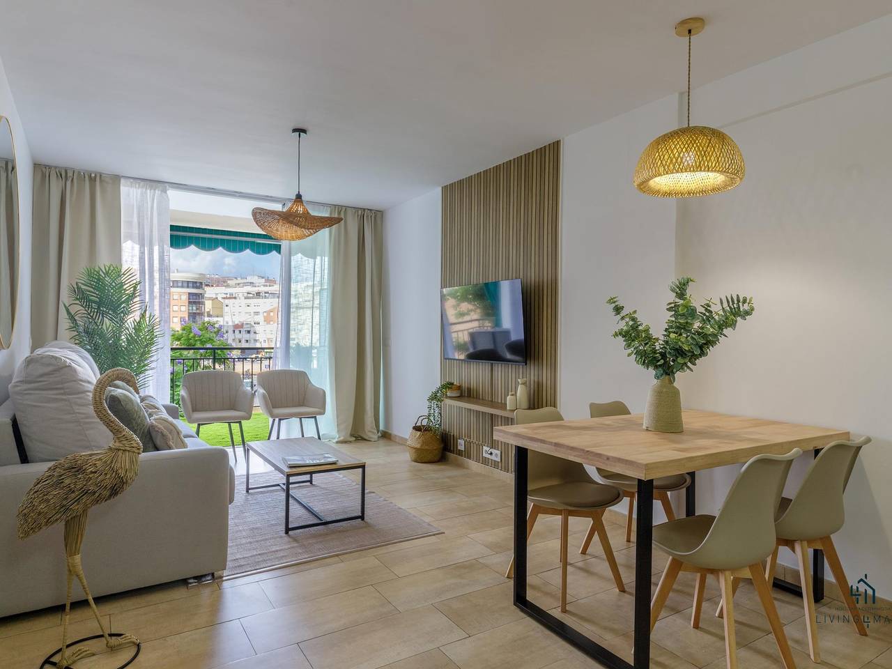 Apartamento para 8 Personas en Soho, Málaga
