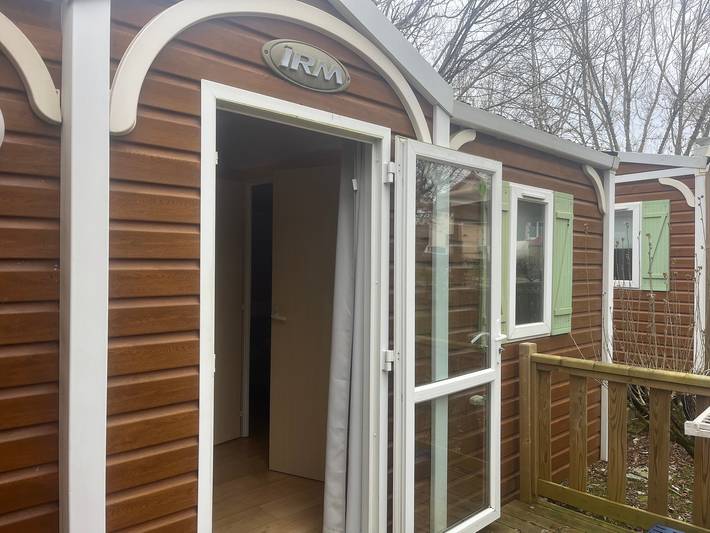 Mobil home pour 4 personnes, animaux acceptés à Saint-Martial-de-Nabirat - 4
