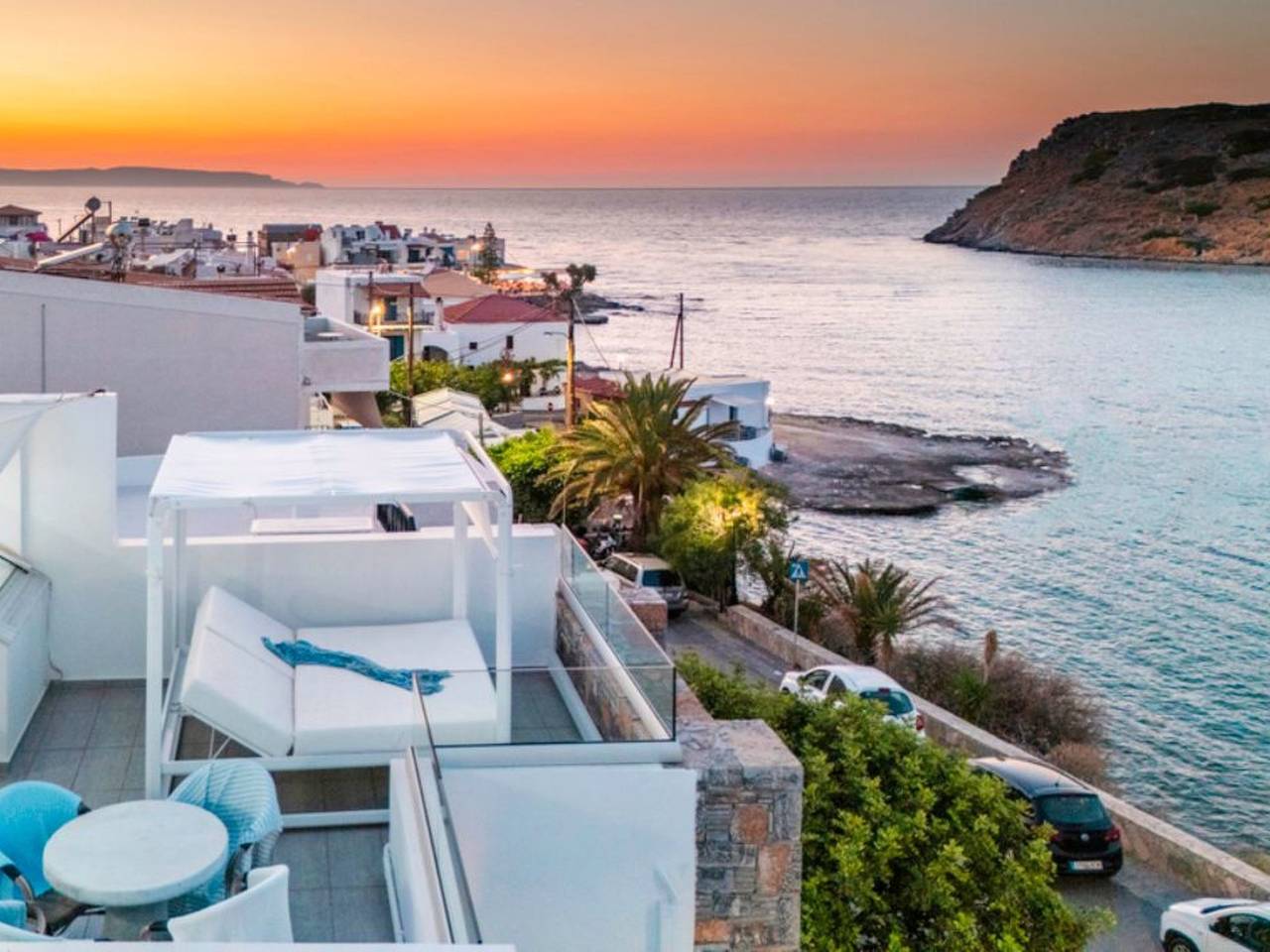 Neue Villa Moments am Meer mit Whirlpool, 50 m z in Lasithi