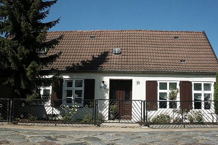 Ferienwohnung für 6 Personen, mit Garten