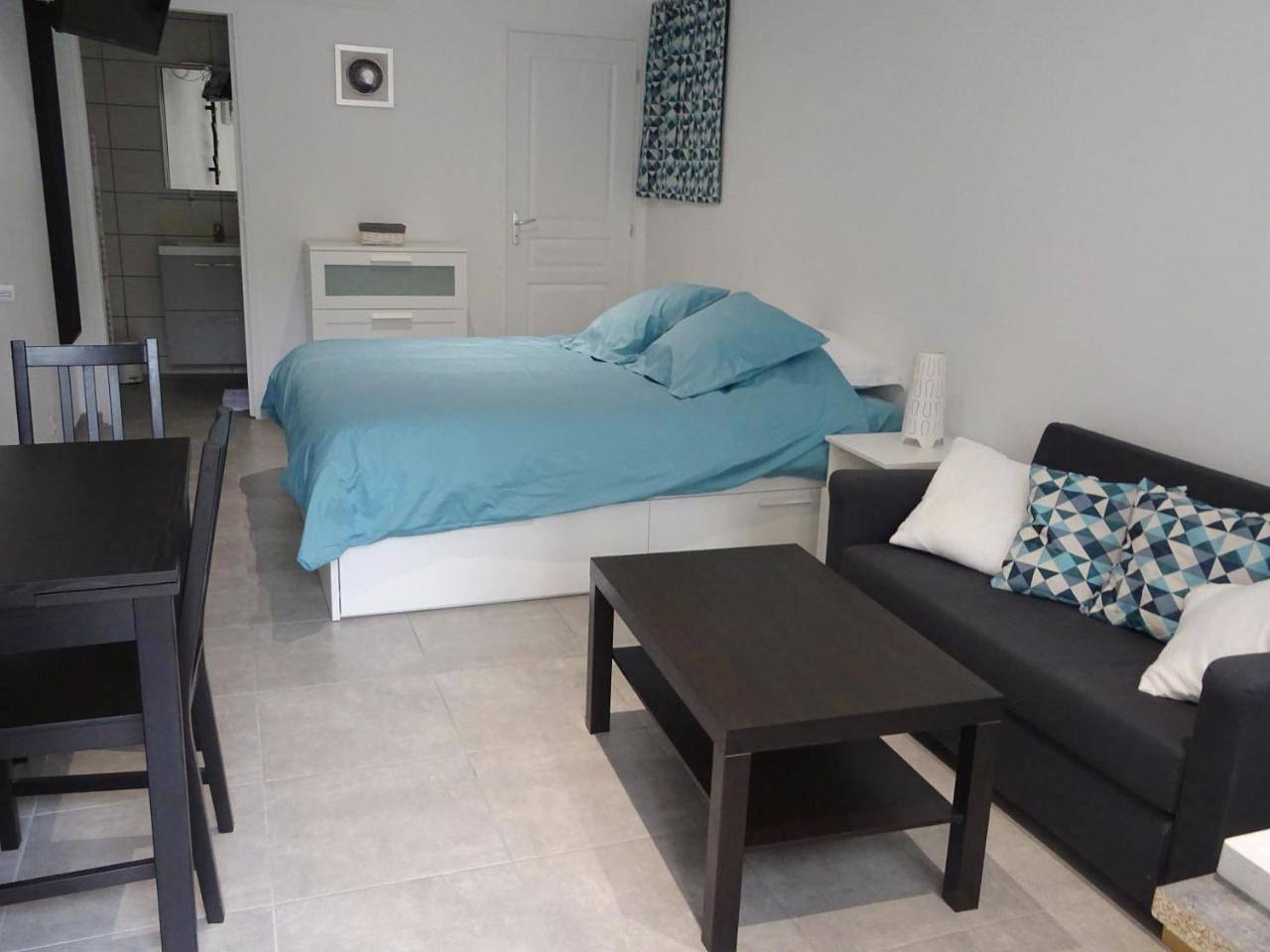 Appartement entier, Apartment in Pesmes, Haute-Saône