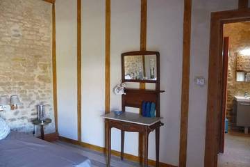 Maison D’hôte pour 2 Personnes dans Saint-Georges-lès-Baillargeaux, Vienne (France), Photo 3