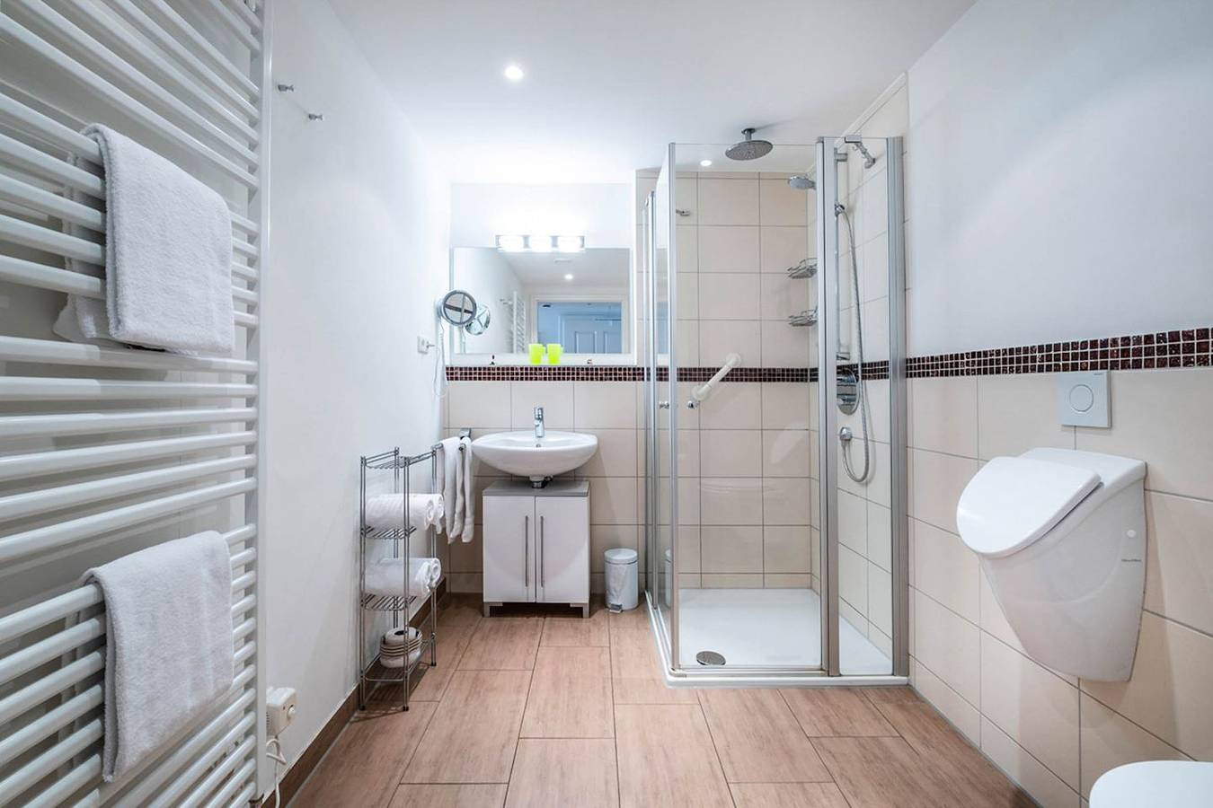 Ganze Wohnung, Wohnen unter Reet - Ferienwohnung für 2 Personen in Büsum, Dithmarschen