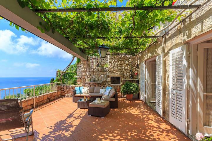 Ferienwohnung für 7 Personen, mit Terrasse, mit Haustier in Grad Dubrovnik