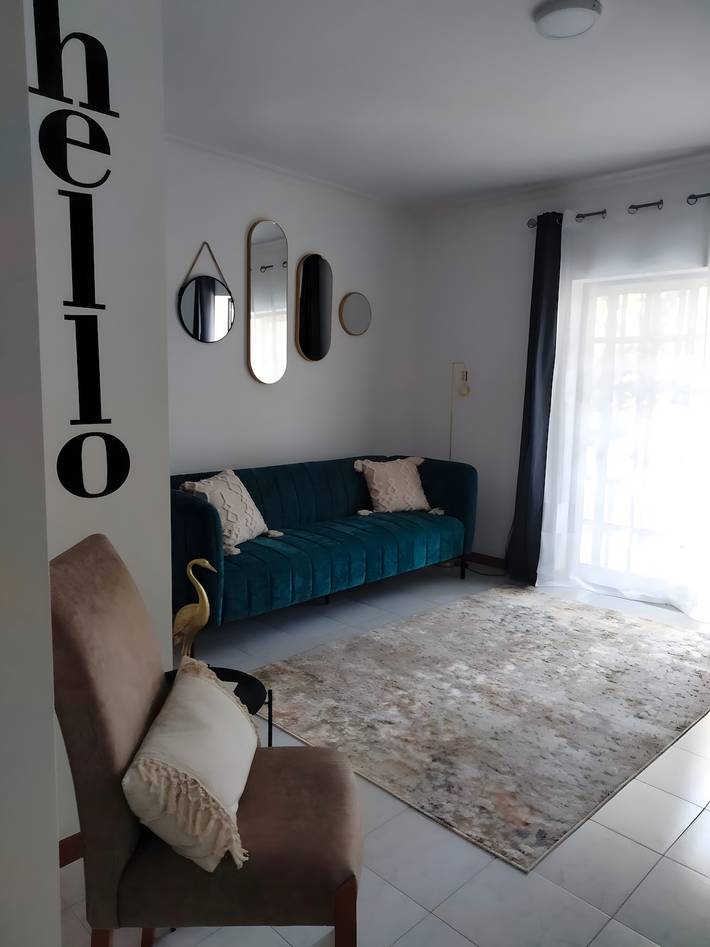 Apartamento entero, Apartamento 'Garça-Real 2' con terraza y self check-in en Caldas da Felgueira in Canas de Senhorim, Distrito de Viseu