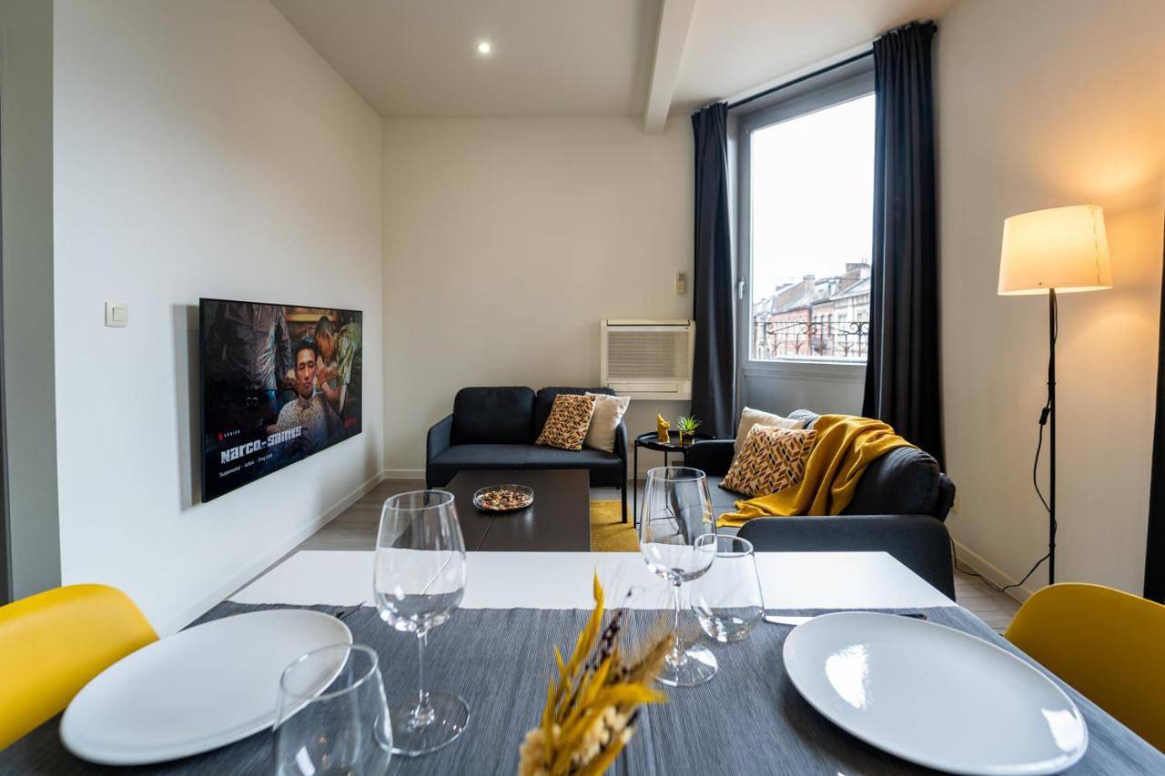 Appartement entier, One-Bedroom Apartment in Mons (Hennegau), Hainaut
