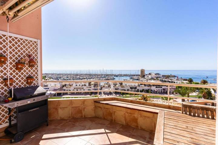 Ferienwohnung für 5 Personen, mit Pool und Garten sowie Ausblick - 1