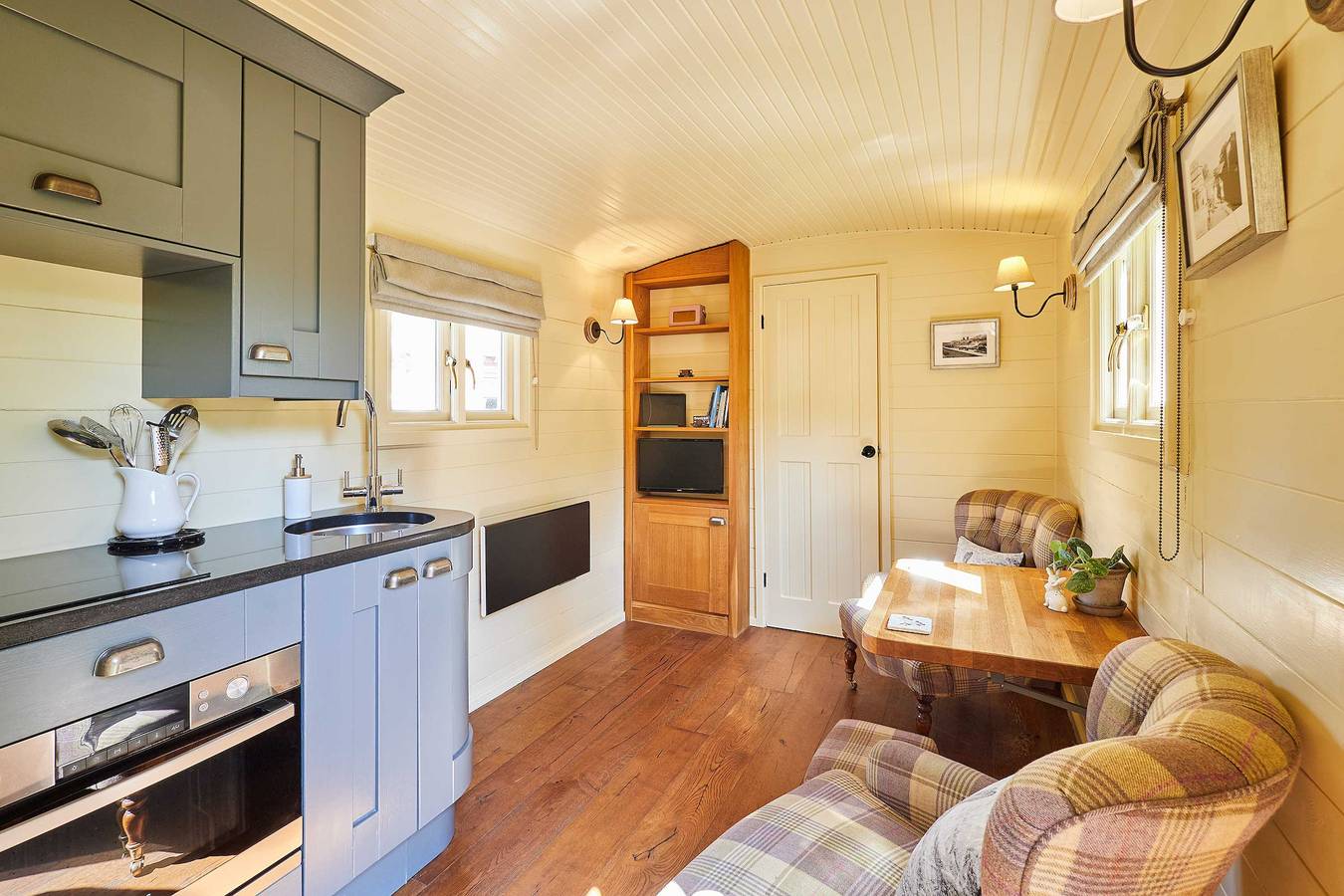 Host & Stay | Guards Van in Northumberland National Park