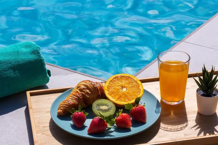 Chalet para 12 personas, con vistas además de piscina y jardín - 1