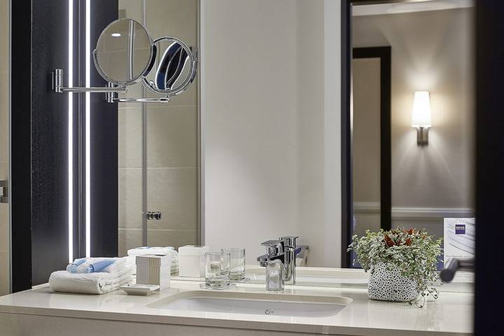 Hôtel pour 2 personnes, avec terrasse et jardin, animaux acceptés à Oberursel - 4