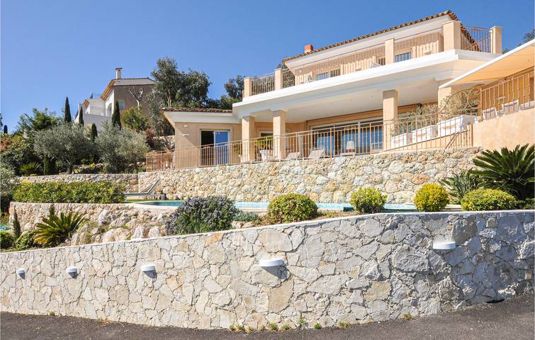 Location maison pour 10 personnes